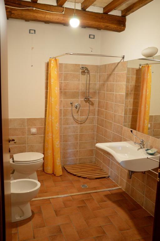 Agriturismo La Collina Villa Massa Martana Room photo